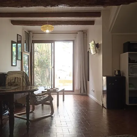 Lägenhet Prive - Maison De Village *